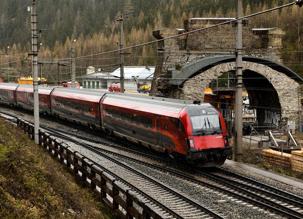Chiusura tunnel dei Tauri primavera 2027